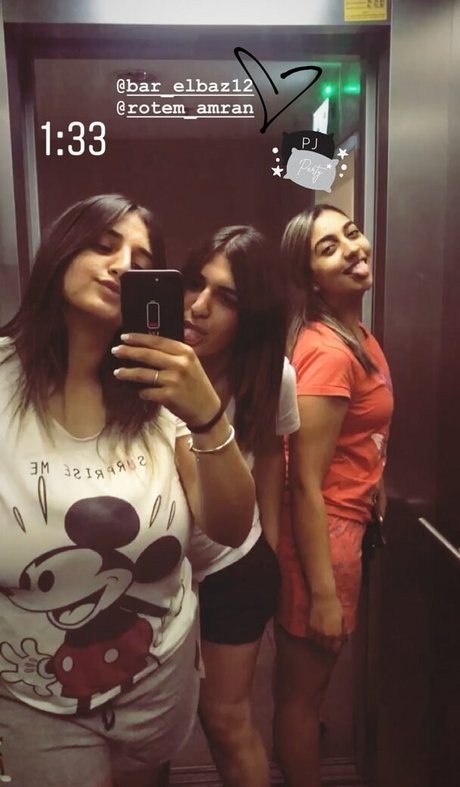 Marin Elbaz セックスポルノスター 写真