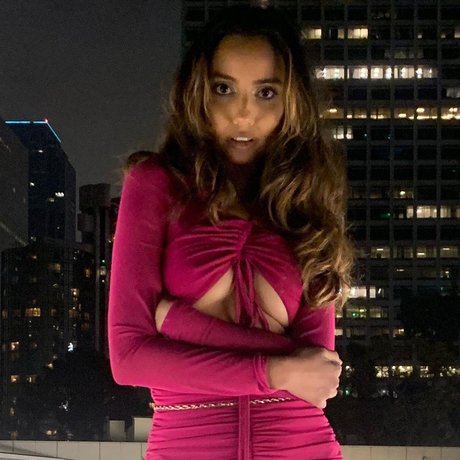 brianna batiste 裸モデル 画像