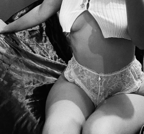 curly decency 素敵なモデル 画像