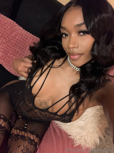 thejad3x アダルトスター 写真