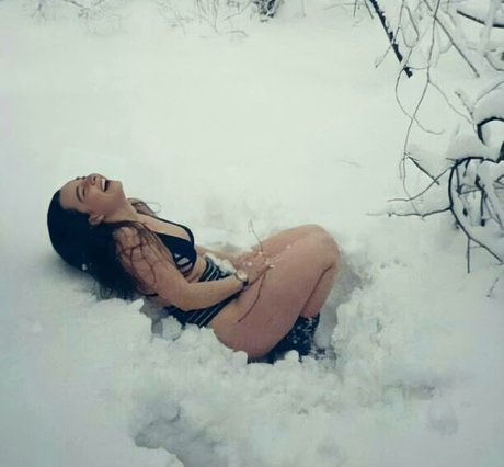 Elena Deligioz 限定スター 画像