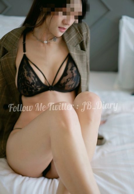 JB Diary ポルノスター ヌード 写真