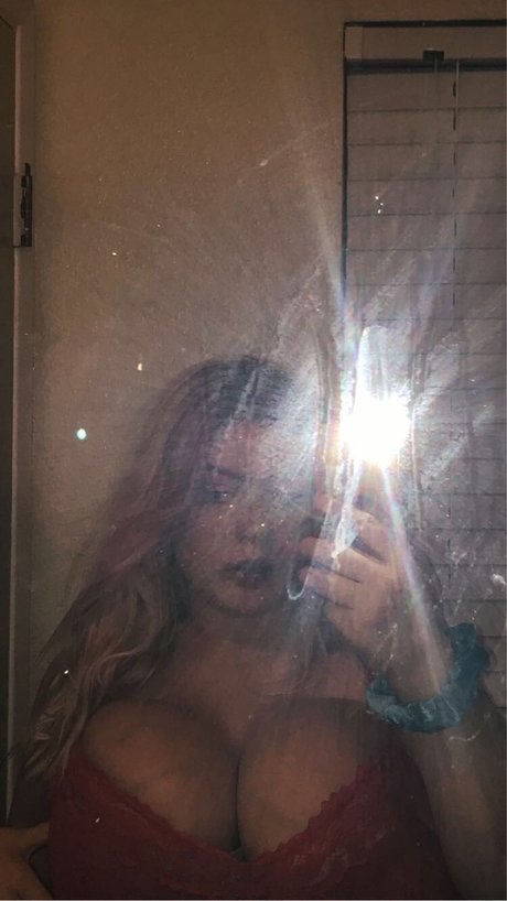 Gracekivlin ポルノスター エロティック 写真