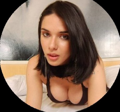 Bianca Freire ポルノスター アート 写真