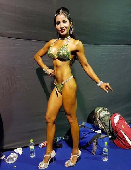 Ankita Singh ポルノモデル 写真