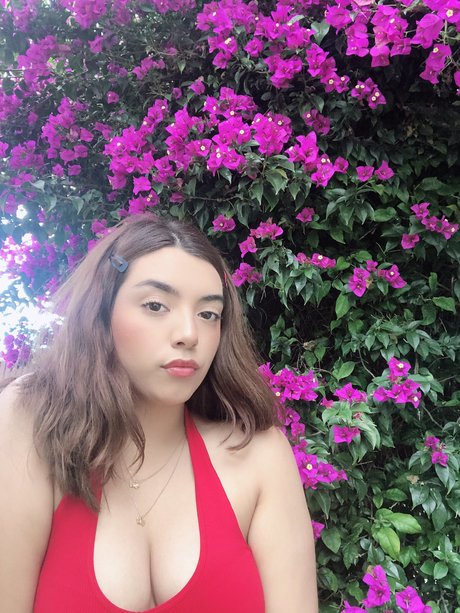 April Maribel Espinoza 無料女優 画像