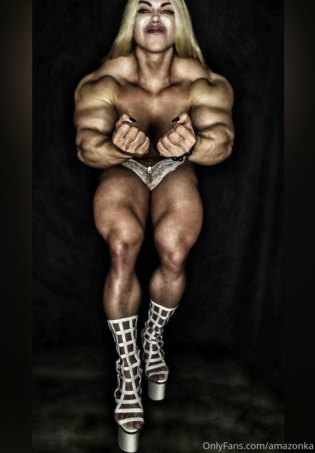 スポーツ オンリーファンズ エロチック 写真