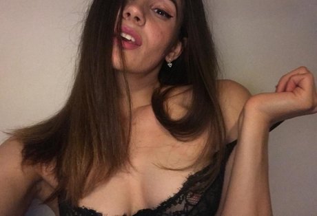 ginababybunnyvip ポルノスター 美しい 写真