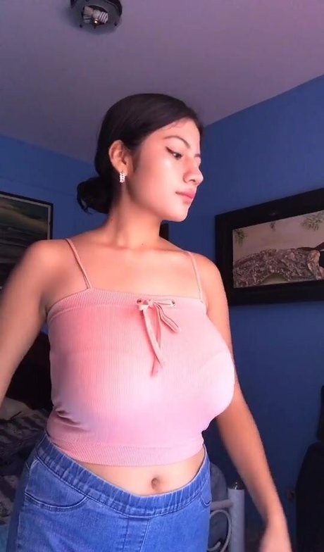 Paola Bustamante 独占女優 写真