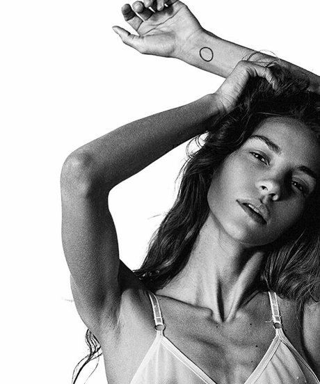 Ekaterina Klein ポルノスター 写真