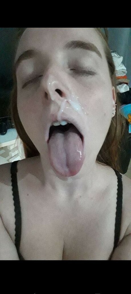 Florencia Lisomini セクシーなポルノスター 写真