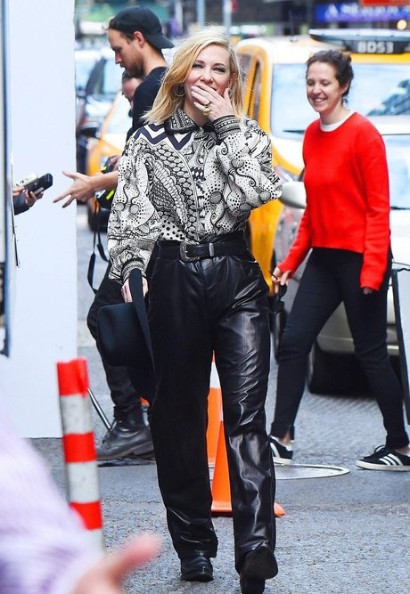 Cate Blanchett ポルノスター 美しい 画像
