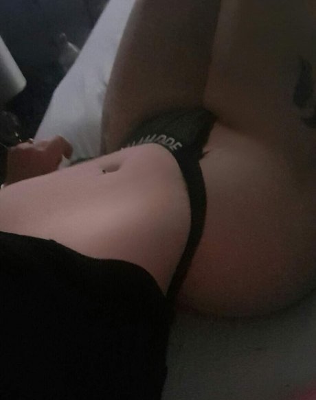 Megan Carys Gomer エロティックなポルノスター 写真