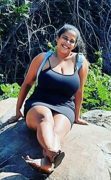 Mayla Coimbra 完璧な女優 画像