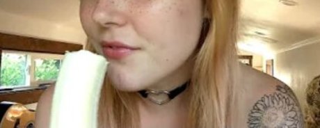 Azie Bug ASMR アダルトスター アーカイブ