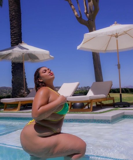 Alexus Danisha 素敵なスター 画像