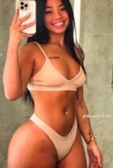Quem e Essa Mina ポルノスター エロティック 画像