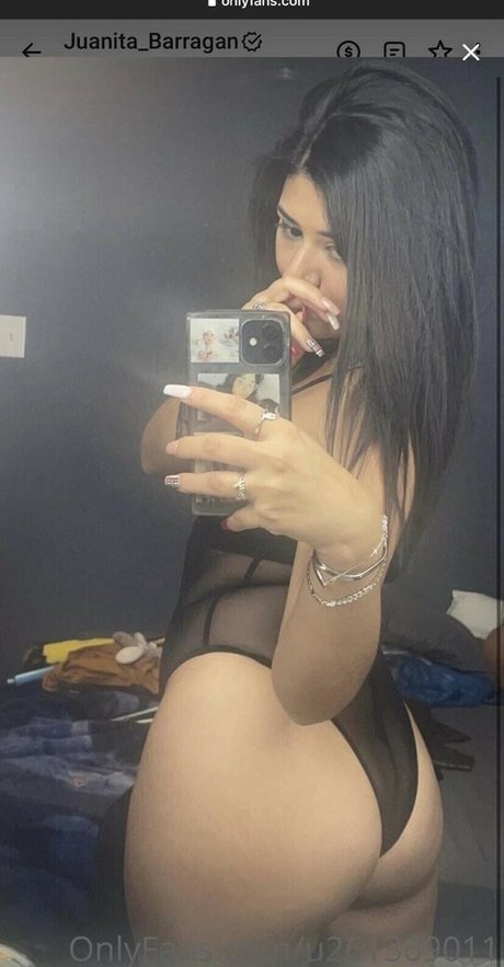 juanita b7 裸のポルノスター 写真
