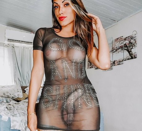 Livia Marques HDモデル 写真