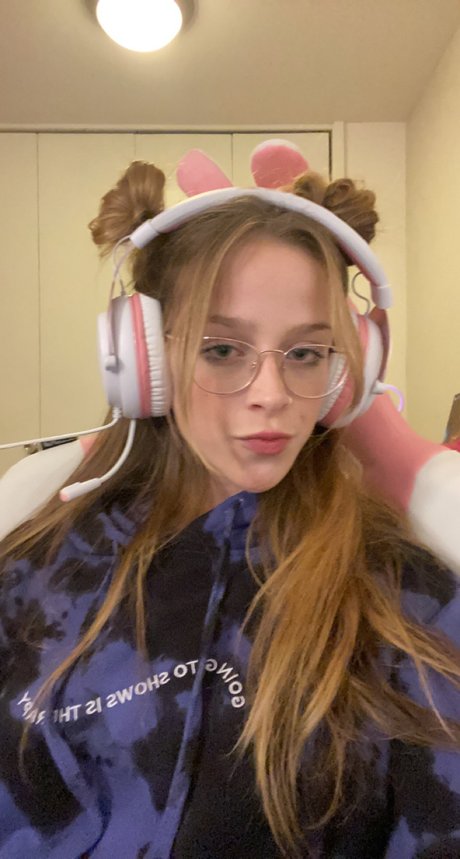 Lilly Spunk アートスター 画像