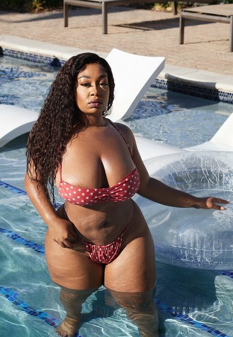 brittney tonee HD女優 画像