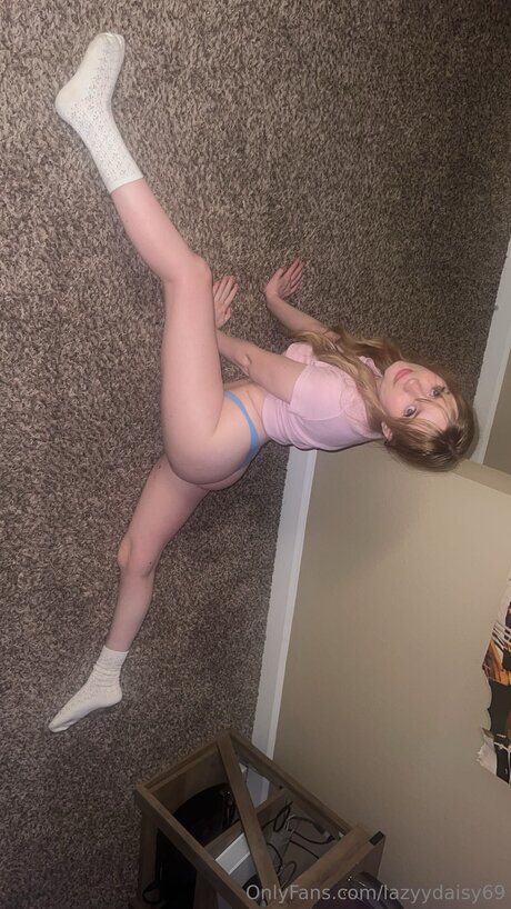 Lazyydaisy69 ポルノ女優 写真