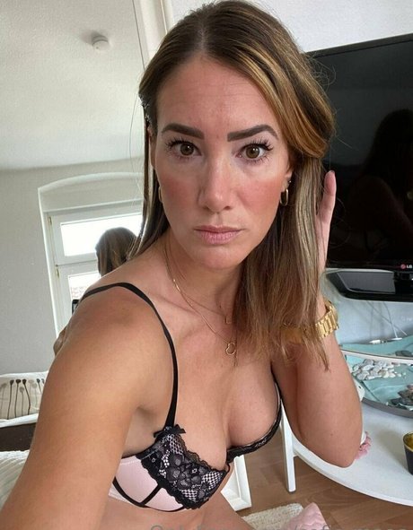 Sofia Maas トップポルノスター ギャラリー