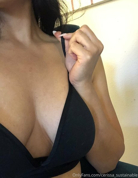 cerissa 最高のモデル 写真