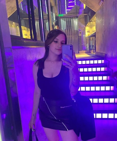 Sasha Damore 高品質モデル 写真