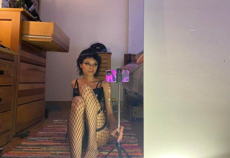 Nymphfairy2002 セクシーモデル 写真