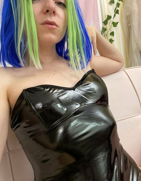 ママ無料OnlyFans アートポルノ 写真