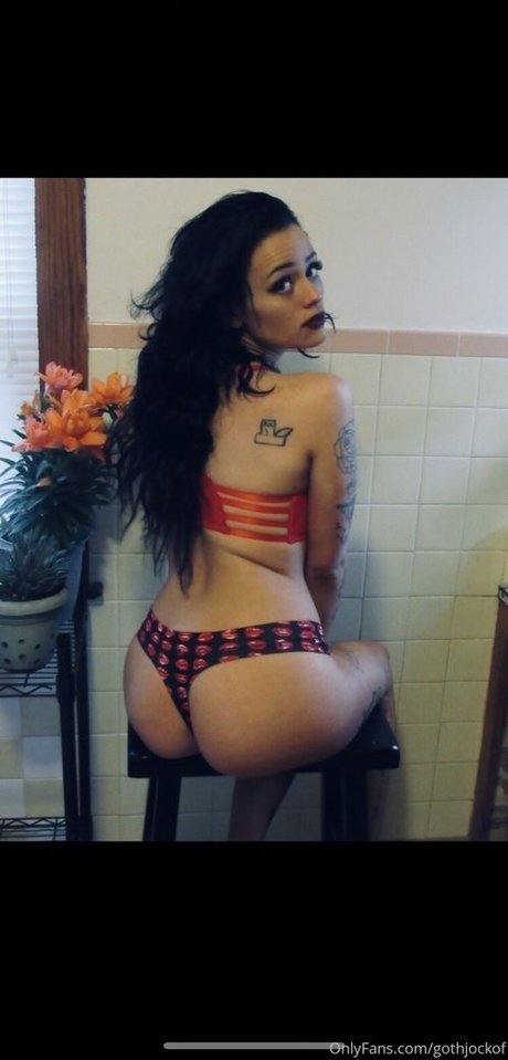 Gothjockof ポルノモデル 写真