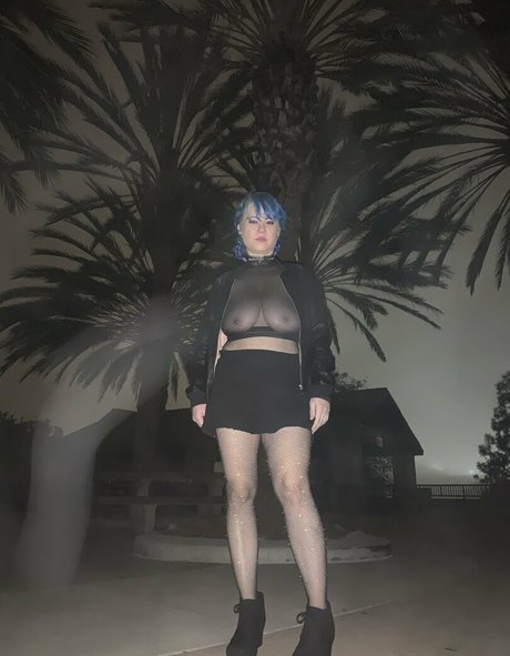 TheBlueHexxx 無料モデル 写真