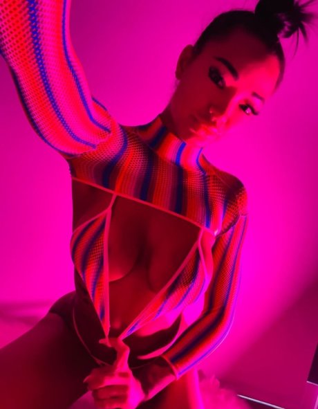 熟女痴女OnlyFans ポルノ ギャラリー