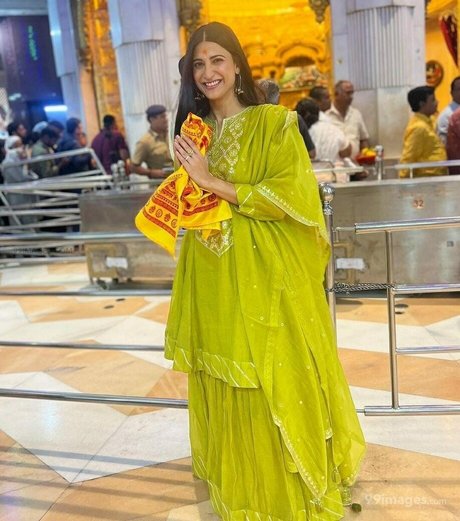 Aahana Kumra xxx女優 写真