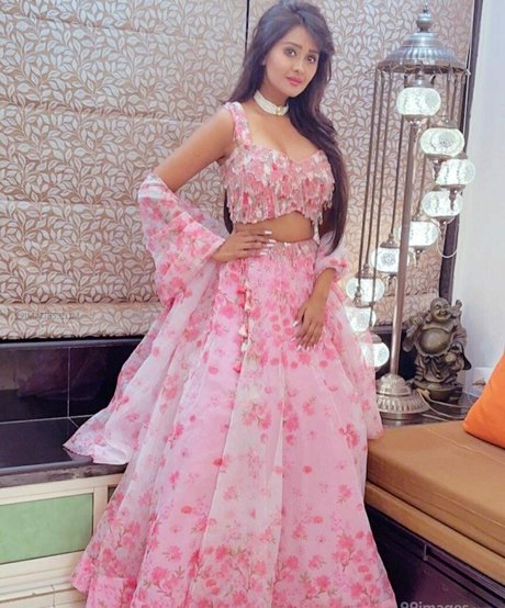 Kanchi Singh 可愛いモデル 画像