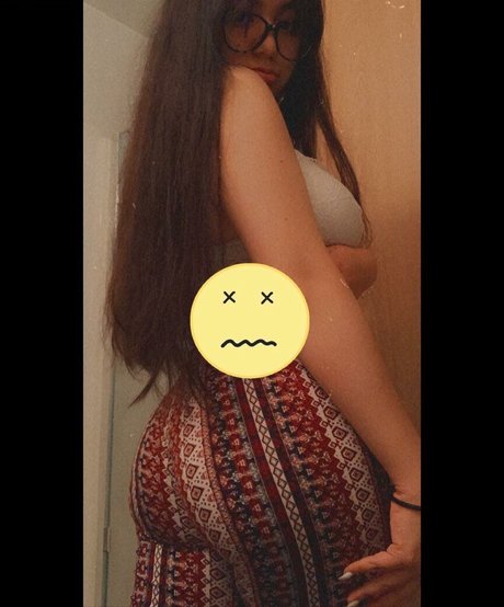 Misstrixs 裸のモデル 写真