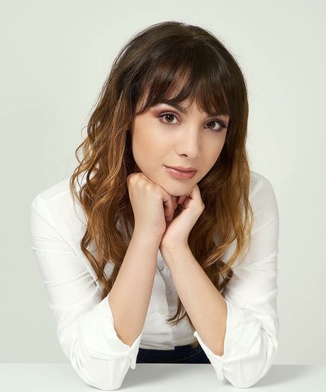 Hannah Marks 美しいモデル 画像