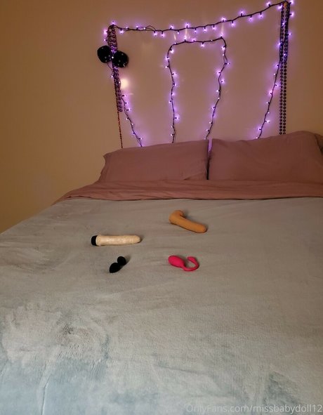 Babydoll Morales アダルトモデル 画像