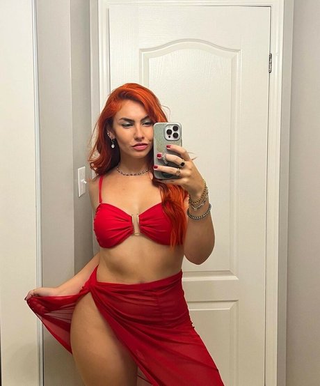 Alicia Atout ポルノスター アダルト 画像