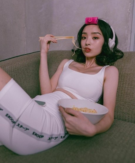 nayoungkim18 ポルノ女優 画像