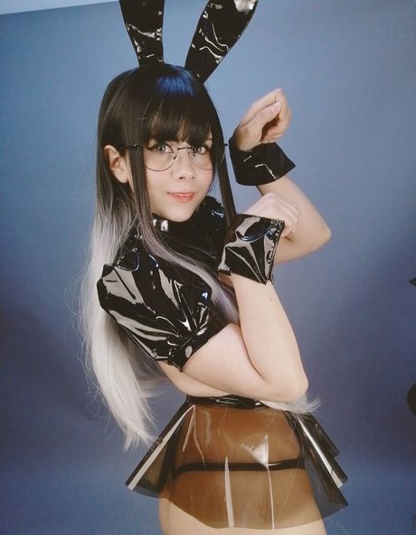 whiterabbit exe ポルノスター 写真
