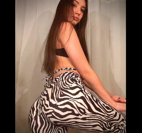 amirastar212 ポルノ女優 画像