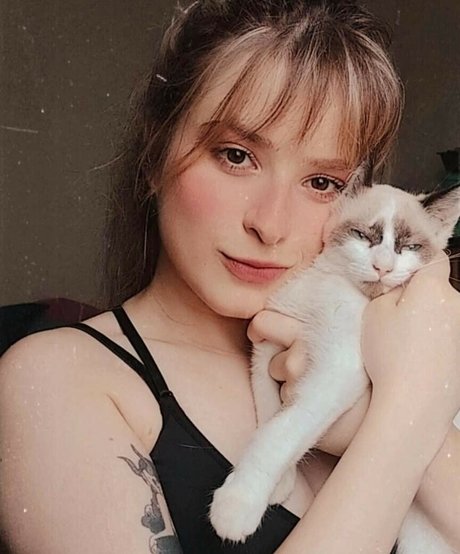 Rafaela Riggs 無料スター 写真