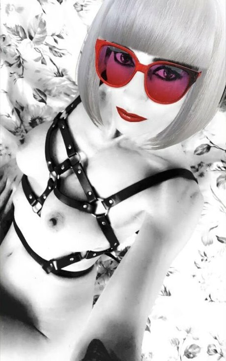 Lena Maus ホットモデル ギャラリー