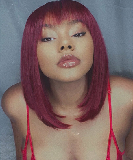 Leah Layne 美しいモデル 写真