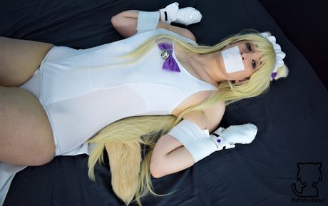 Natsuko Hiragi セクシーモデル 写真