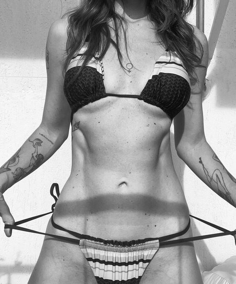 Ana Canas ポルノスター 美しい 画像