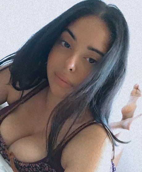 Belen Fernandez HDモデル 写真