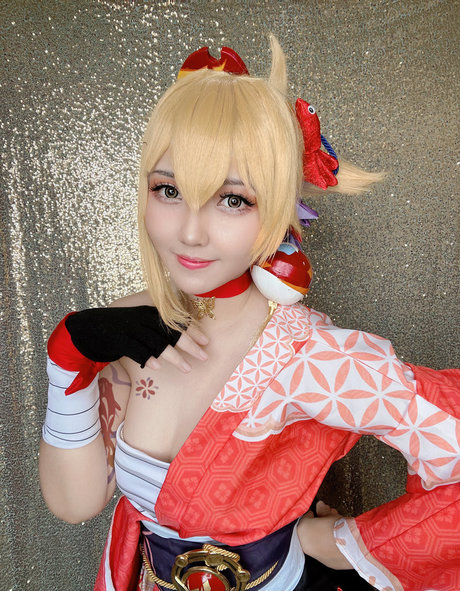azulacan 美しいモデル 写真